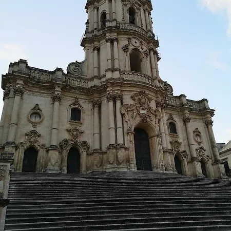 Casa Vacanza Al Duomo Casa de Férias Modica